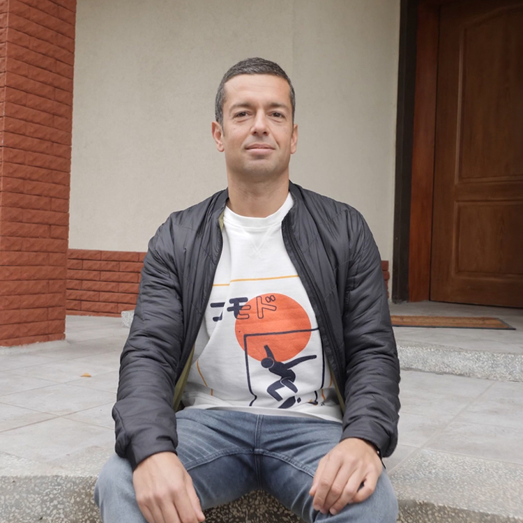 Андрей Давчев