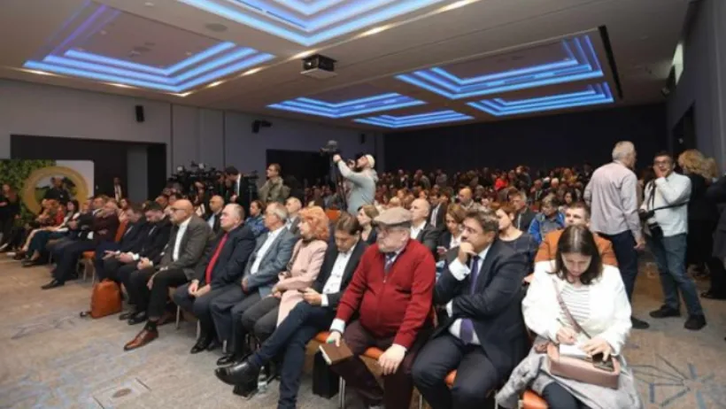 Младите лекари избират България