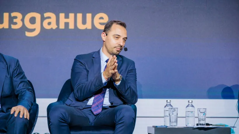 Богдан Богданов