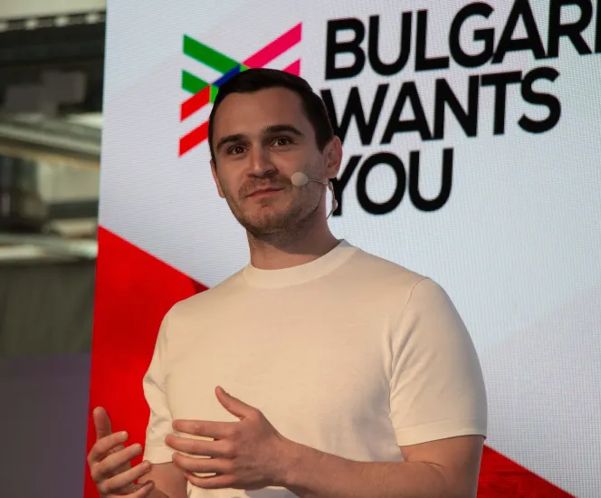  Bulgaria Wants You_Munich_Julian Kostov