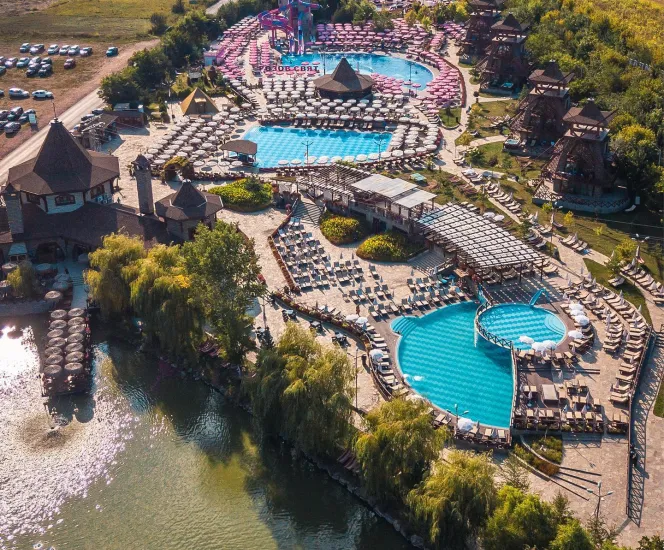 вятърните мелници sky view